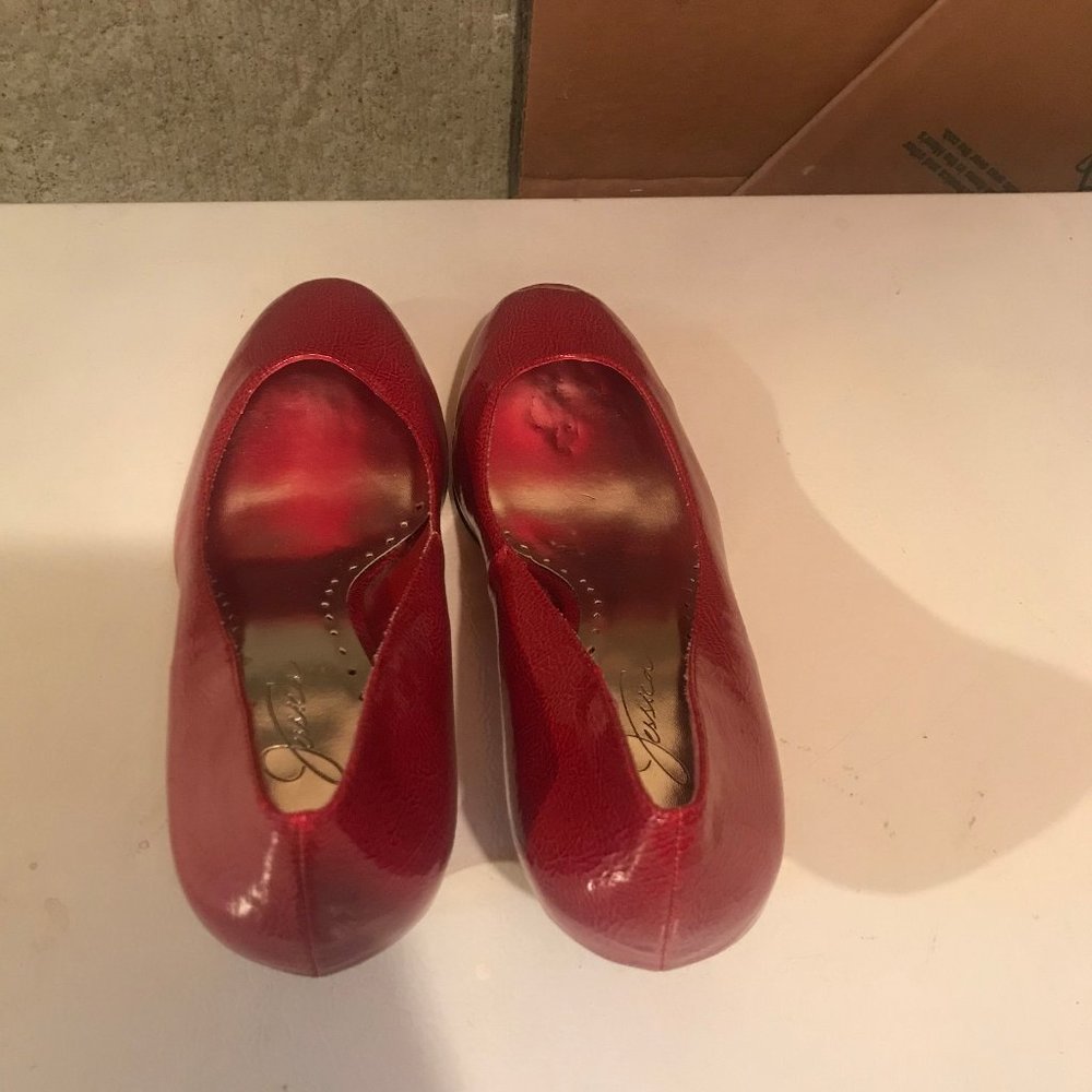 Classic Red Jessica Heels. Size 9. Show you are the boss